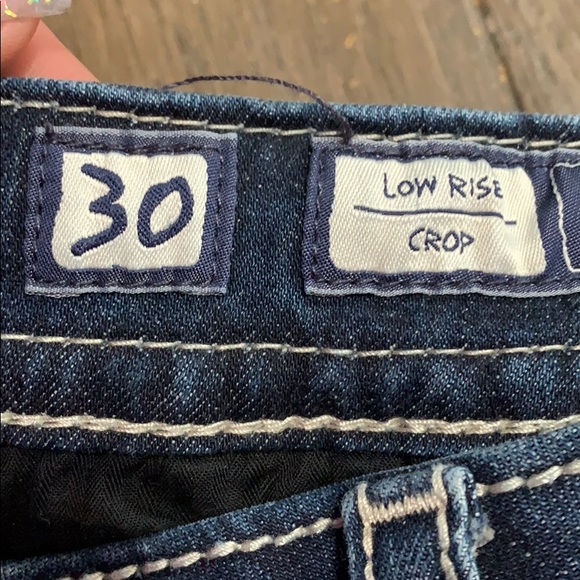 Stylish Blue Embellished Jeans - Picture 2 of 5